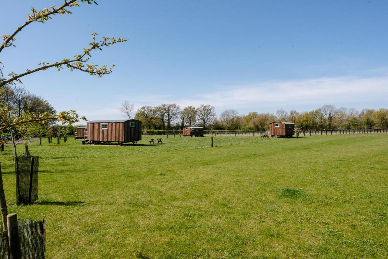 Honeysuckle Farm Holidays By Stay In Suffolk, Monk Soham Woodbridge Exterior photo